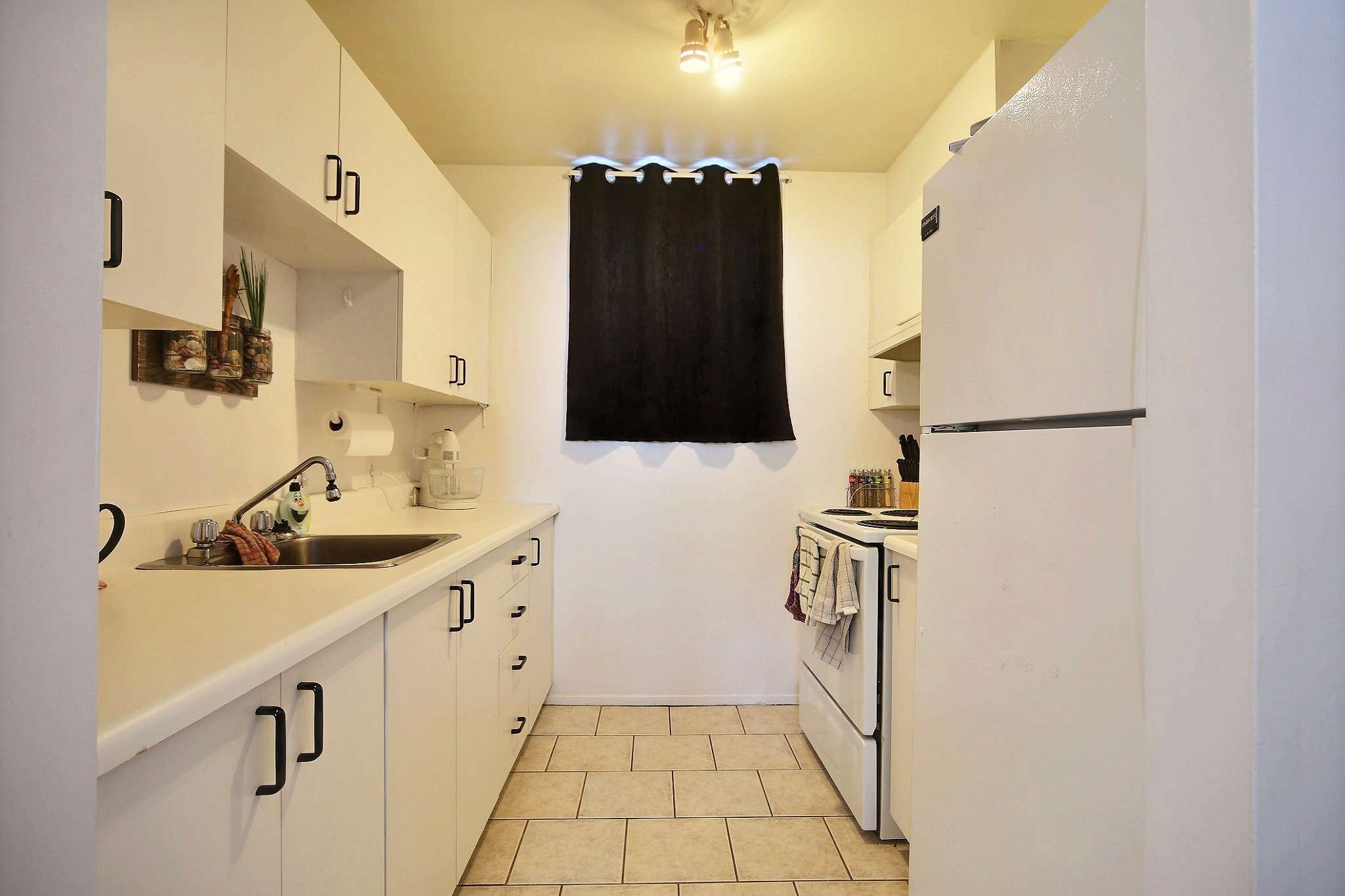 unit image